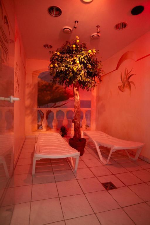 Hotel Rose Bebra Bagian luar foto